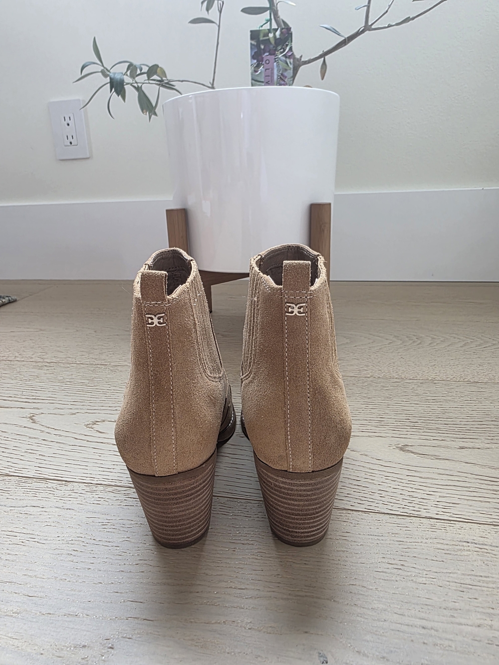 Sam Edelman Winona Western Suede Booties Size 8 Tan - Picture 3 of 8